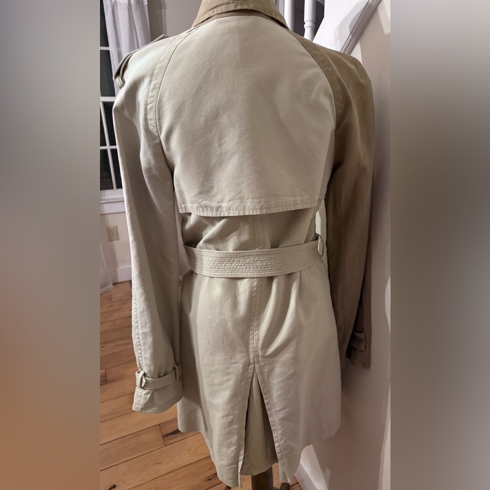 Marc by Marc Jacob’s trench coat, vintage! This coat is unreal! - Picture 2 of 12
